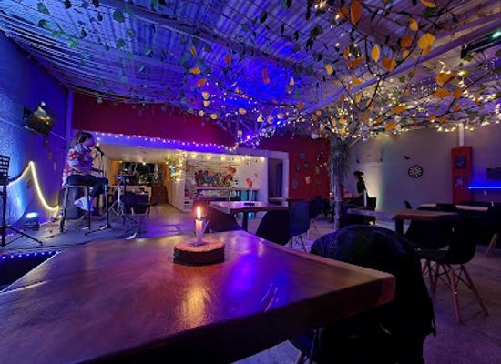 colombia/armenia/bar/momentum-cocktail-bar