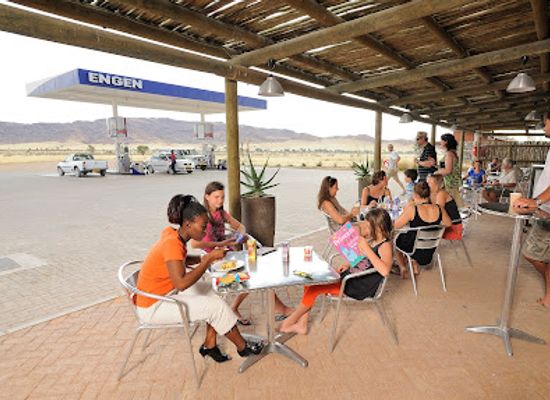 namibia/sossusvlei/bar/sossus-oasis