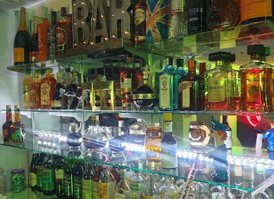 jamaica/yallahs-valley/bar/the-bridge-bar-lawn