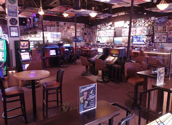 nevada/mineral-county/bar/dotty-s