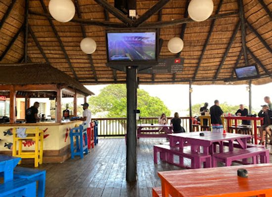 mozambique/ponta-do-ouro/bar/the-drunken-clam-mozambique