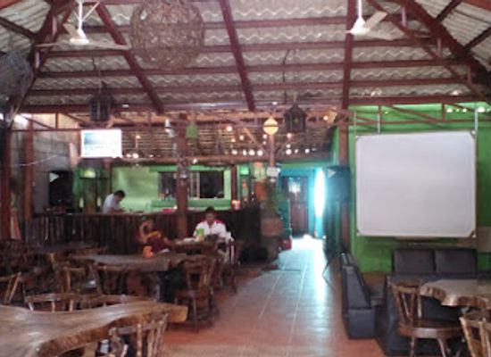 nicaragua/masaya/bar/bistros-bar