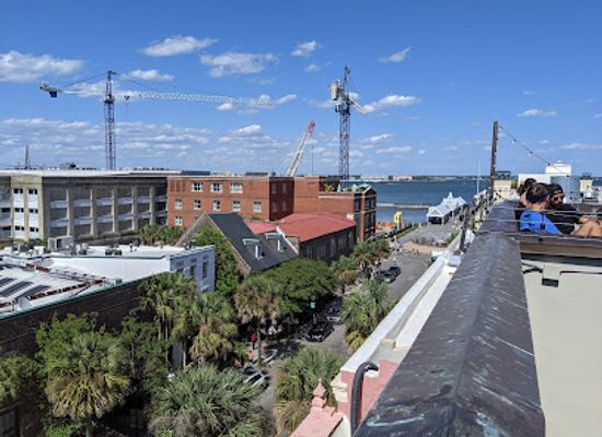south-carolina/charleston-beaches/bar/the-rooftop-at-the-vendue