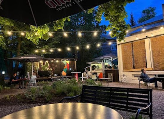 lithuania/kaunas/zaliakalnis/bar/biergarten-baras-kiemas