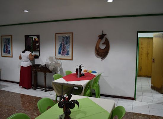 tonga/foa-island/bar/chef-zero-restaurant
