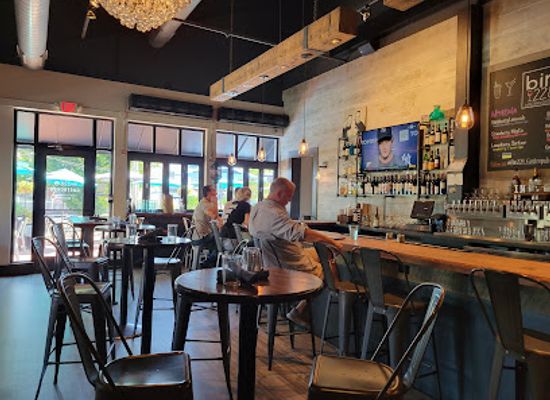 connecticut/connecticut-river-valley/bar/bin228-gastropub