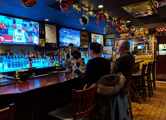 connecticut/norwalk/bar/tavern-on-7