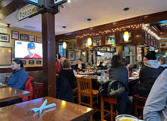 massachusetts/south-coast/bar/dunn-gaherin-s-food-and-spirits