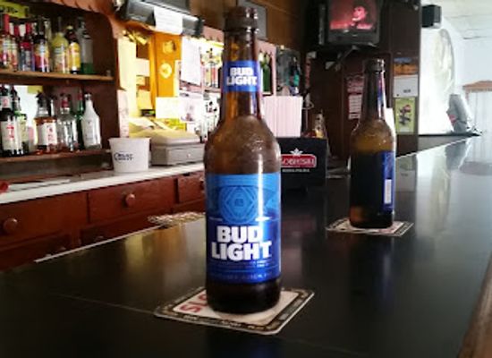 illinois/river-bend/bar/corner-bar