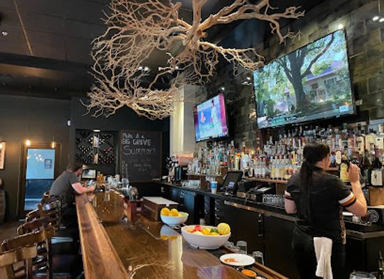 illinois/champaign/bar/punch-bar-lounge