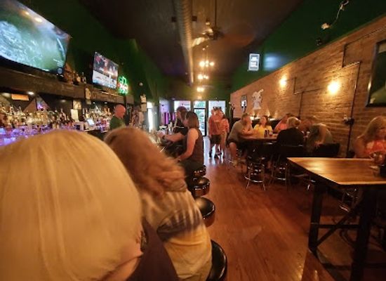 ohio/wayne-national-forest/bar/shamrock-irish-pub