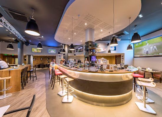 new-caledonia/noumea/anse-vata/bar/sports-bar-rendez-vous