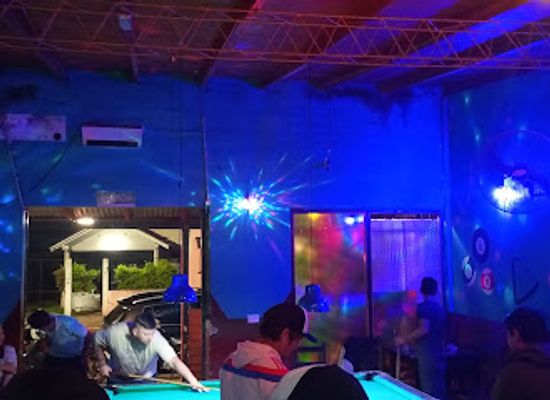 argentina/iguazu-falls-national-park/bar/bar-pool
