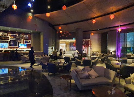 indonesia/surabaya/tunjungan/bar/kawi-lounge
