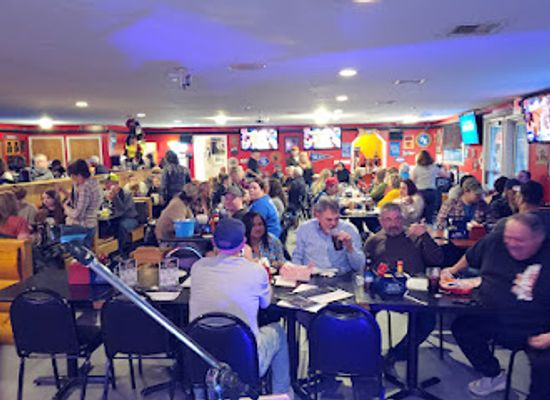 kentucky/bernheim-arboretum-and-research-forest/bar/little-rick-s-neighborhood-bar-grill