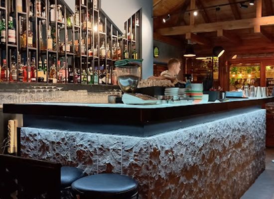 kosovo/gjakova/bar/amici-cocktails-bar