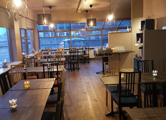 iceland/hornstrandir-nature-reserve/bar/vestur-restaurant-n1-patreksfjorour
