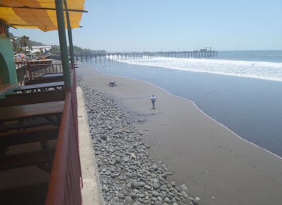 el-salvador/puerto-la-libertad/bar/kraken-bar-restaurante