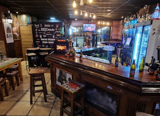 spain/asturias/bar/the-desvan-pub-oviedo