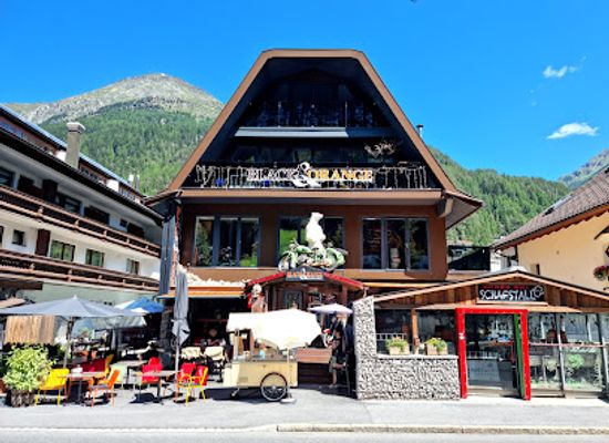 austria/otztal/bar/black-orange-bar-solden