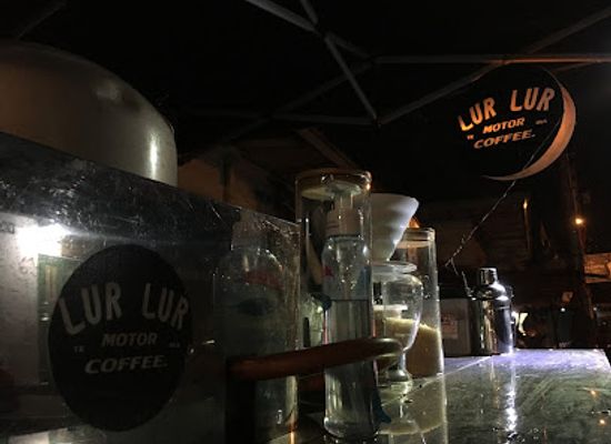 indonesia/yogyakarta/kotagede/bar/lurlurmotorcoffee
