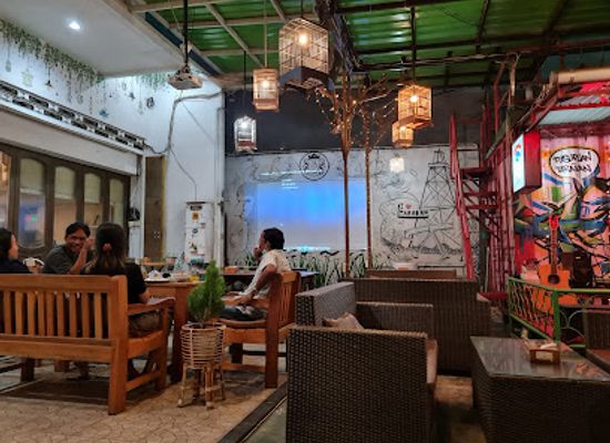indonesia/north-kalimantan/bar/mr-fuji-karaoke-cafe