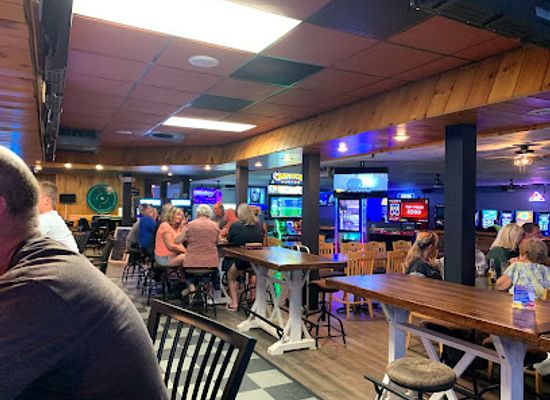 north-dakota/bismarck/bar/crossroads-tavern