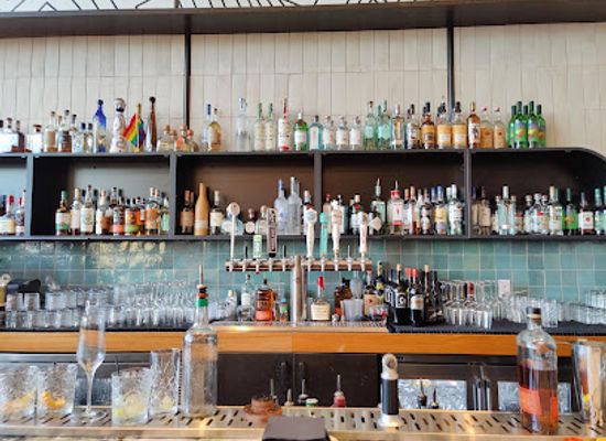 california/oakland/bar/high-5ive-rooftop-bar