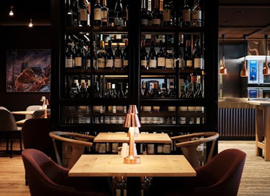 norway/roros/bar/restaurant-1897