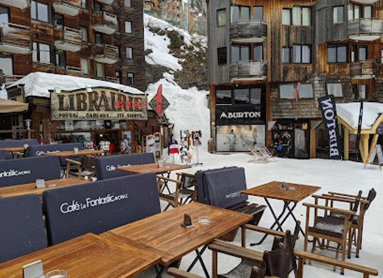 france/avoriaz/bar/cafe-le-fantastic
