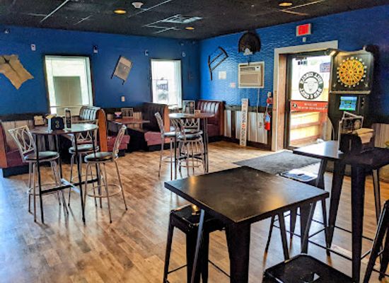 new-york/north-country/bar/full-circle-bar-and-grill