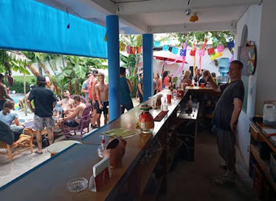 guatemala/lake-atitlan/bar/the-pool-bar-grill