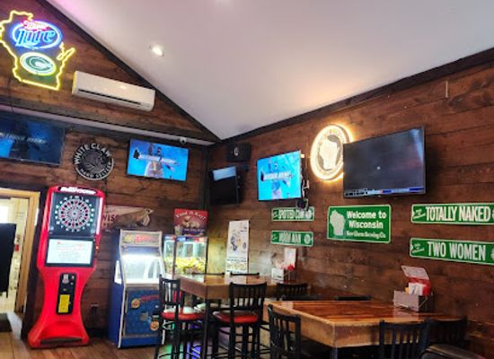 wisconsin/chippewa-valley/bar/thirsty-badger-sports-bar-grill