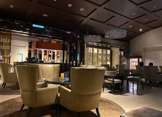india/tamil-nadu/bar/the-cheroot-malt-and-cigar-lounge-restaurants-in-chennai