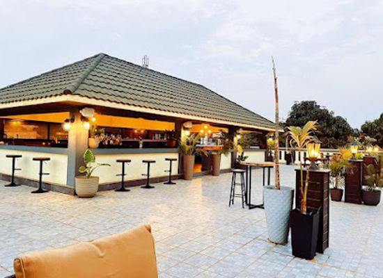 the-gambia/tendaba-camp/bar/cassy-s-lounge