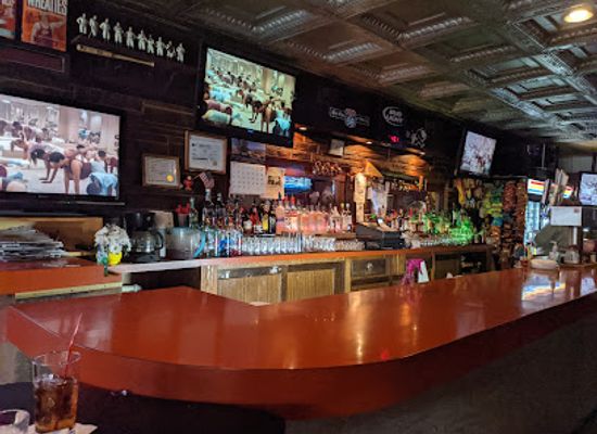 iowa/driftless-area/bar/sportsman-lounge