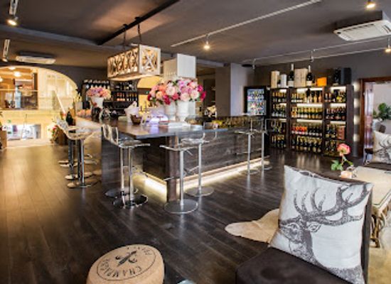 italy/south-tyrol/bar/bar-thaler-aperitif-appetizers