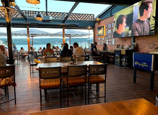 bulgaria/varna/briz/bar/craft-beer-meat