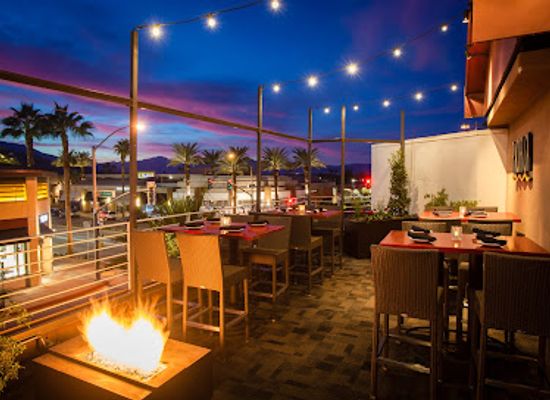 california/colorado-desert/bar/pacifica-seafood-restaurant
