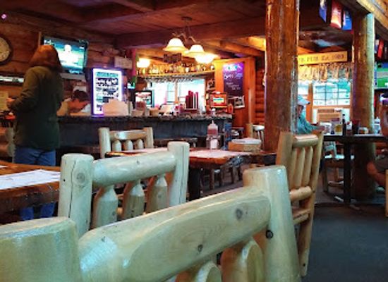 new-hampshire/coos-county/bar/buck-rub-pub-lodge