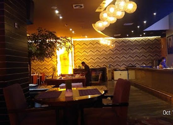 indonesia/medan/medan-petisah/bar/the-view-restaurant