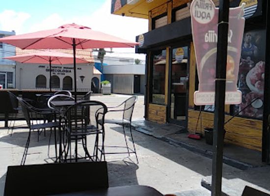 puerto-rico/arecibo-region/bar/willie-s-sport-bar