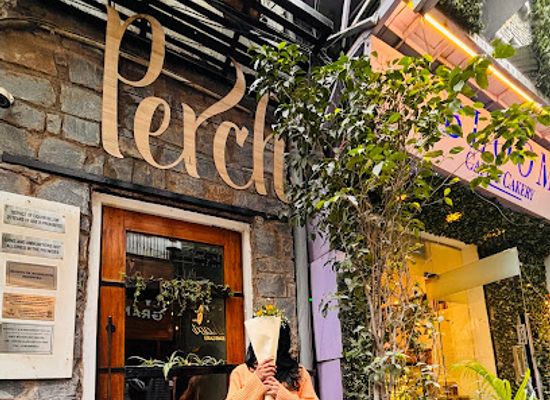 india/delhi/lodhi-gardens/bar/perch-wine-coffee-bar