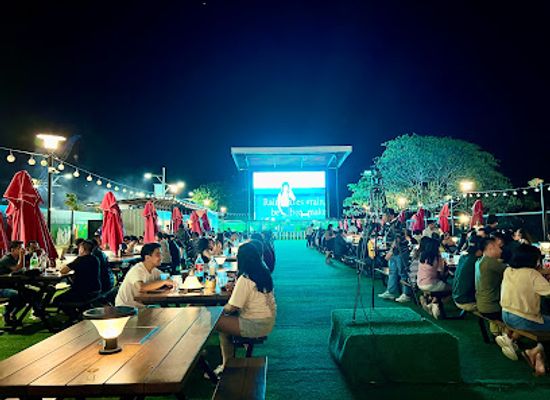 philippines/davao-region/bar/davao-whisky-park