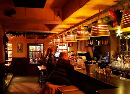 belgium/ostend/bar/brazza-cocktailbar