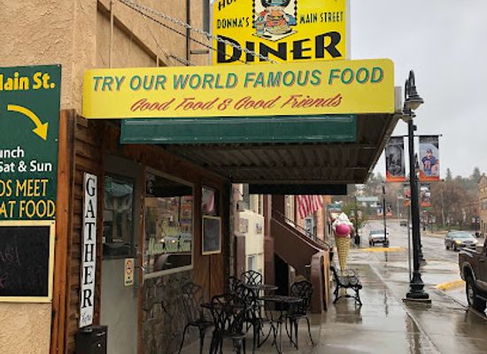 wyoming/weston-county/bar/donna-s-main-street-diner