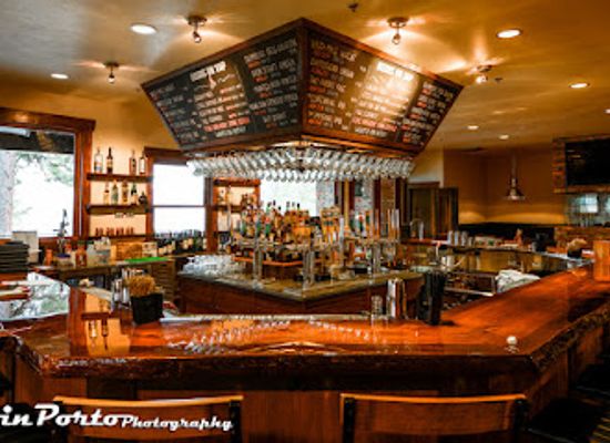 montana/flathead-lake/bar/flathead-lake-brewing-co-pubhouse