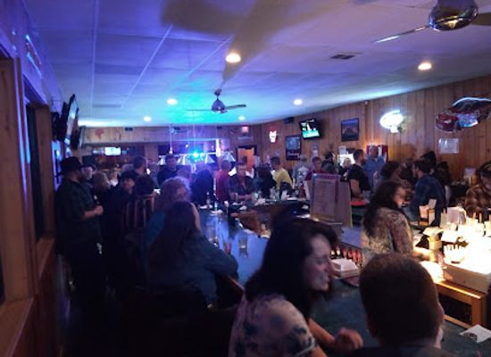 ohio/grand-river-valley/bar/duffy-s-tavern