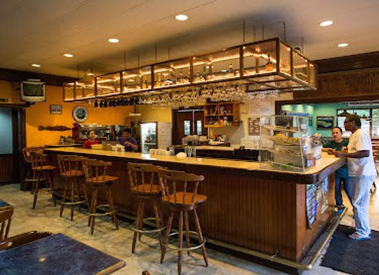 palau/southern-lagoon/bar/rock-island-cafe