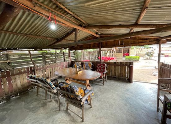 malawi/chiradzulu-highlands/bar/pamudzi-eatery-and-bar